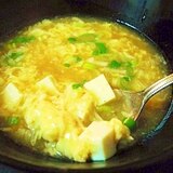 味噌と豆板醤で♪ピリ辛玉子＆豆腐の中華スープ